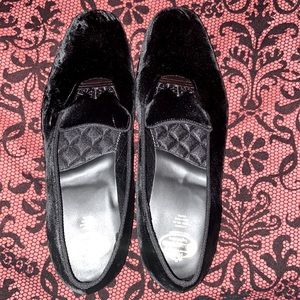 Church’s Black size 9.5 Men’s shoe